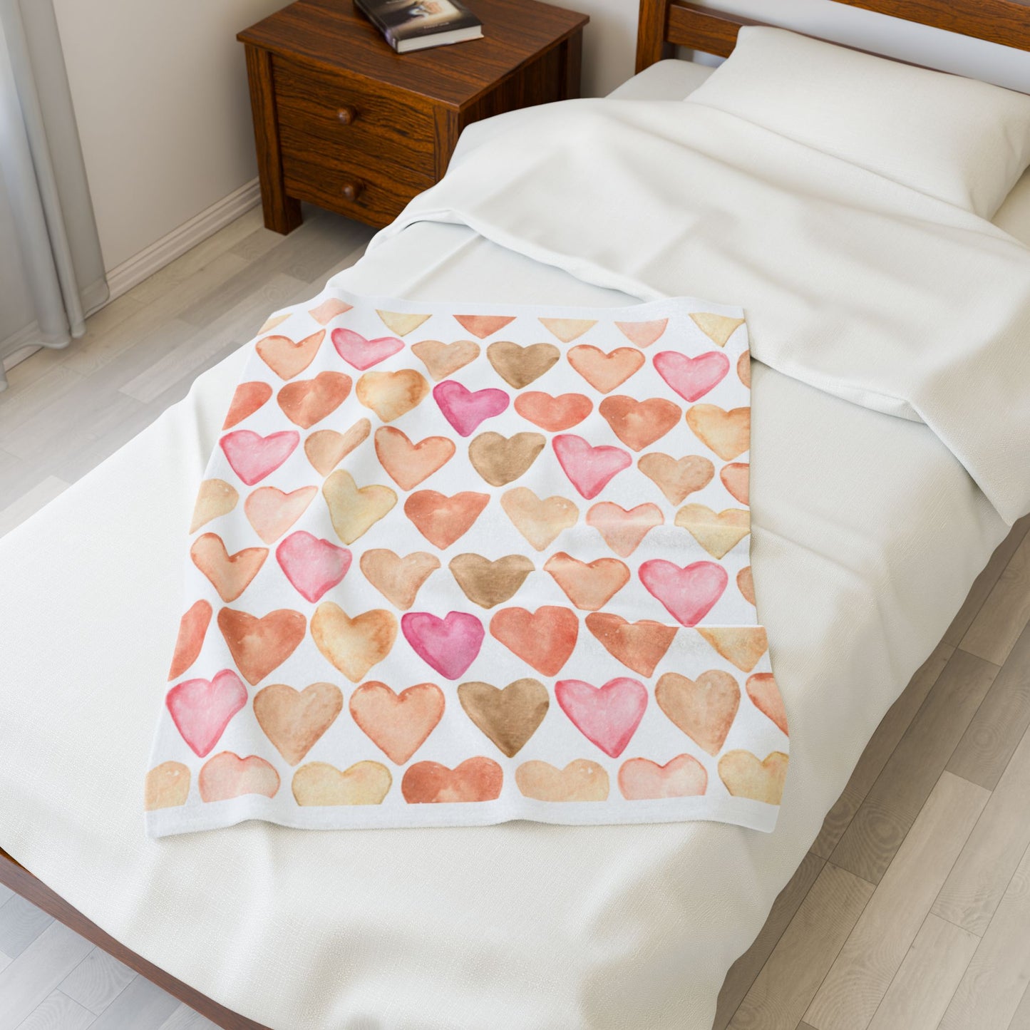 Cozy Heart Pattern Velveteen Plush Blanket