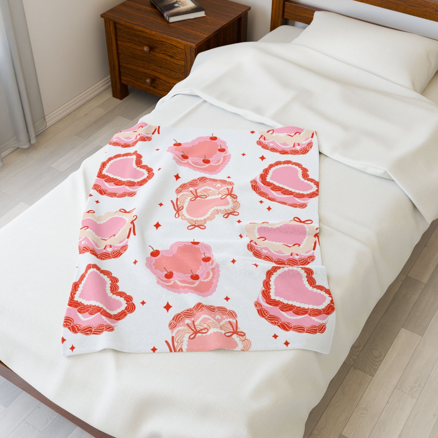 Sweetheart Cake Velveteen Plush Blanket